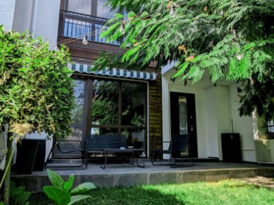 Vilă Townhouse cu grădină frumos Amenajată și spații luminoase!
