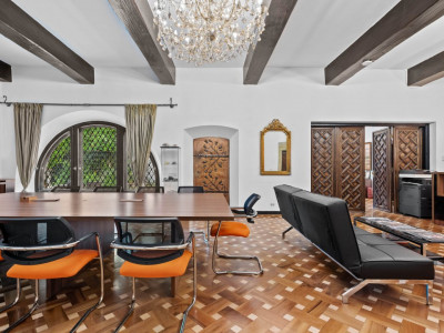 Vila Istorica, Stradal, Ideal Birouri/ Ambasada