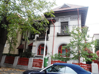 Vila istorică de vânzare – Cartier Aviatorilor, București