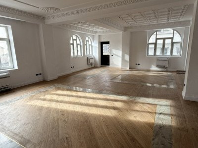 Spatiu  Parter+ Demisol, Intrare sep., Dorobanti Capitale  In curs de restaurare