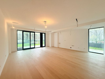 Apartament 3 camere nemobilat, vedere spre Parcul Kiseleff