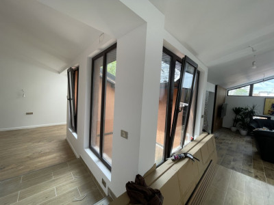 Apartament deosebit cu 2 camere Mansardă cochetă în Vilă Interbelică Lugoj 6