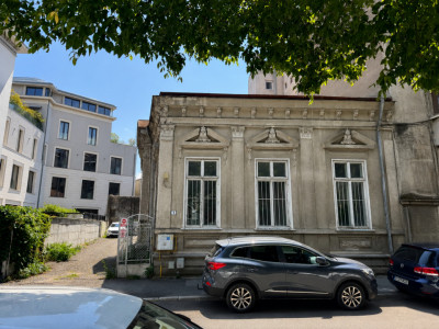 Vilă interbelică cu proiect de restaurare